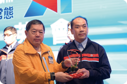 積極任事楷模 帶領武漢工廠走出疫情