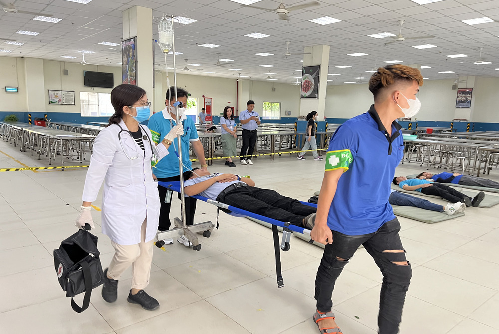 遠東服裝（越南）化學品洩漏及 食品安全培訓